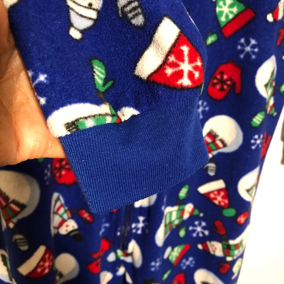 The Children's Place onsie pajama, size small - Picture 4 of 6